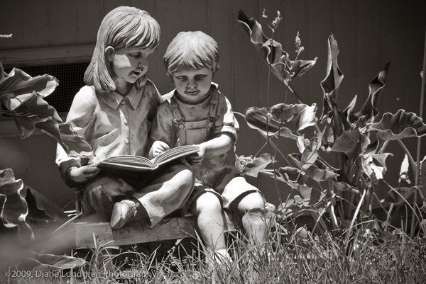 Photo of the Day - June 22, 2009 big sister