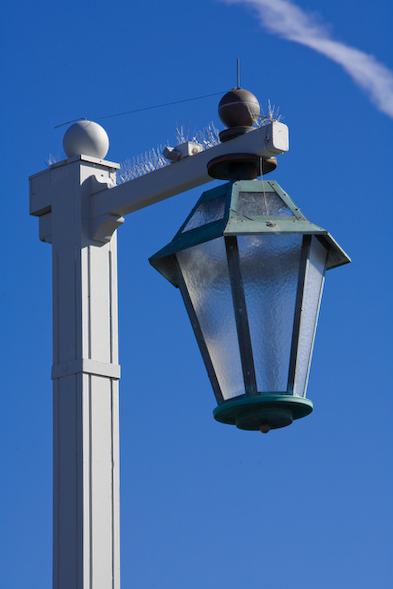 Stearn's Wharf lamppost